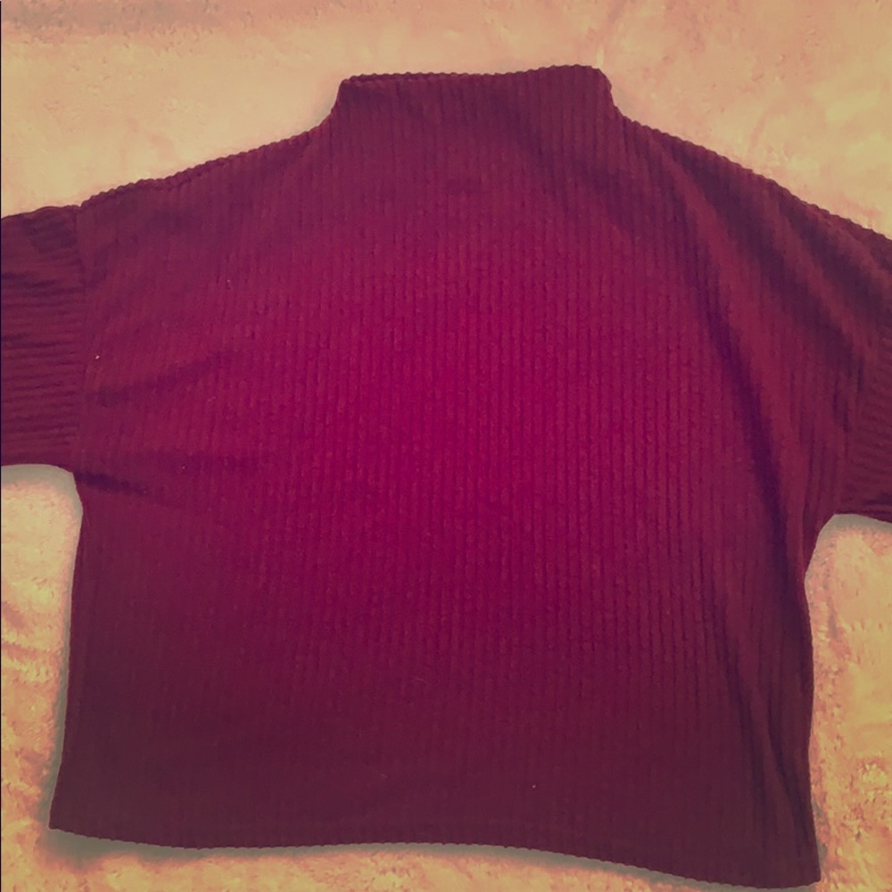 Cropped sweater
